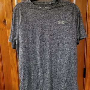 Under Armour Men's Gray Performance Shirt